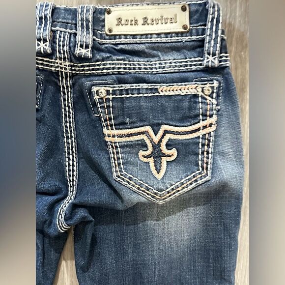 Rock Revival Jacklyn Capri Blue Denim Designed exclusive for Buckle E8388P24 - Picture 6 of 13